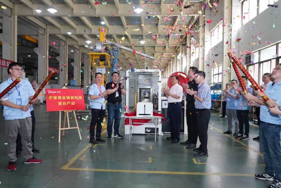 1656057276681248L1FE.jpg DSC01992.JPG